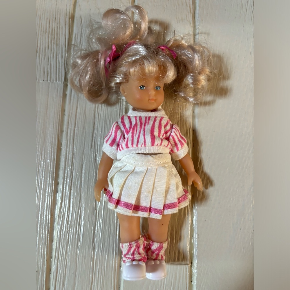 Vintage Doll Cheerleader 6” Excellent Condition